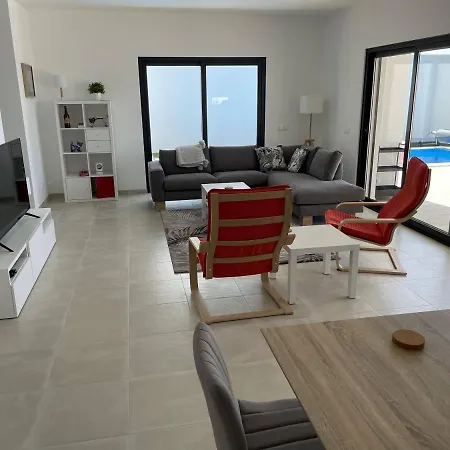 Casa Felino Nadadouro